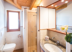 Apartment house in South Tyrol: Wellness in the holiday house Fontana 7